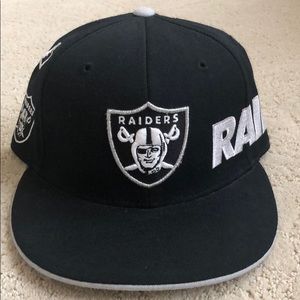 Oakland Raiders 7 1/4